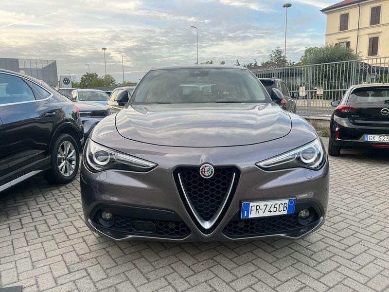Usato 2018 Alfa Romeo Stelvio 2.1 Diesel 179 CV (25.990 €)