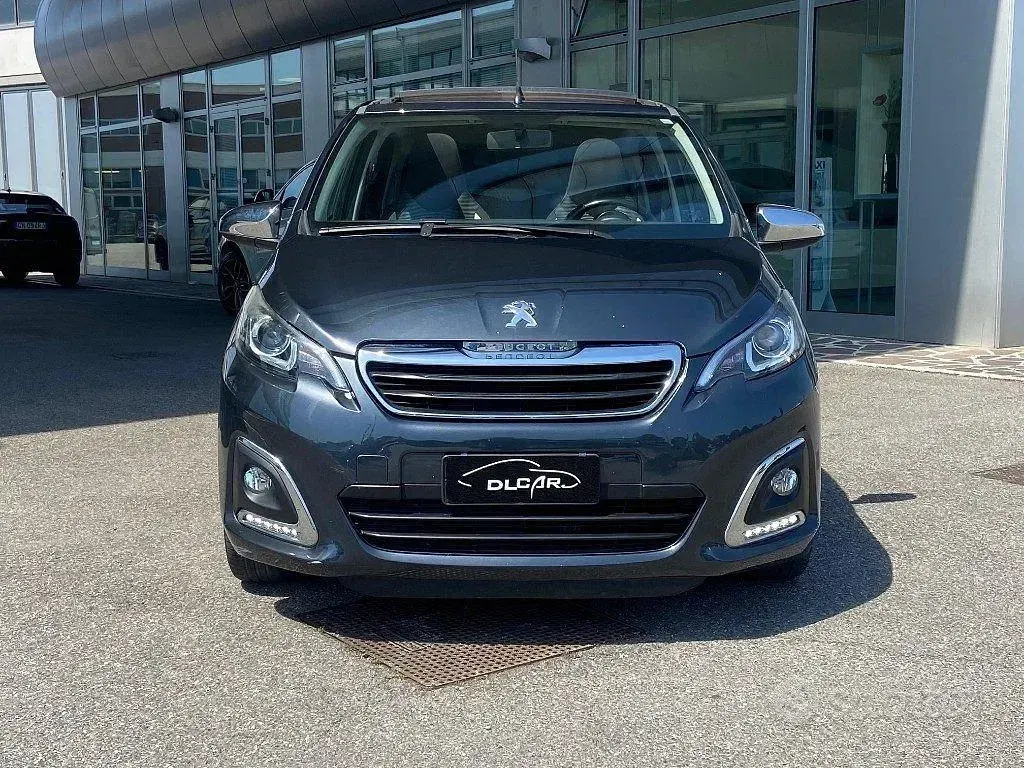 Usata Peugeot 108 Collection 82 CV (60 kW) 2018 Grigio Berlina