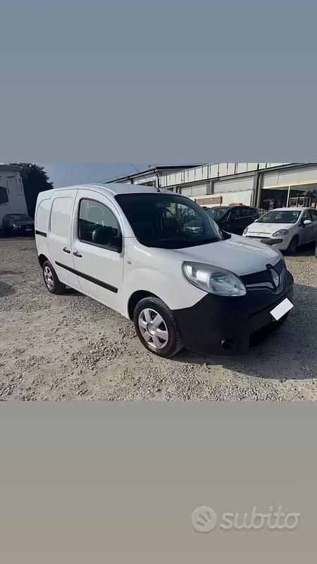 Usata Renault Kangoo LIMITED 90 CV (66 kW) 2017 Bianco Monovolume