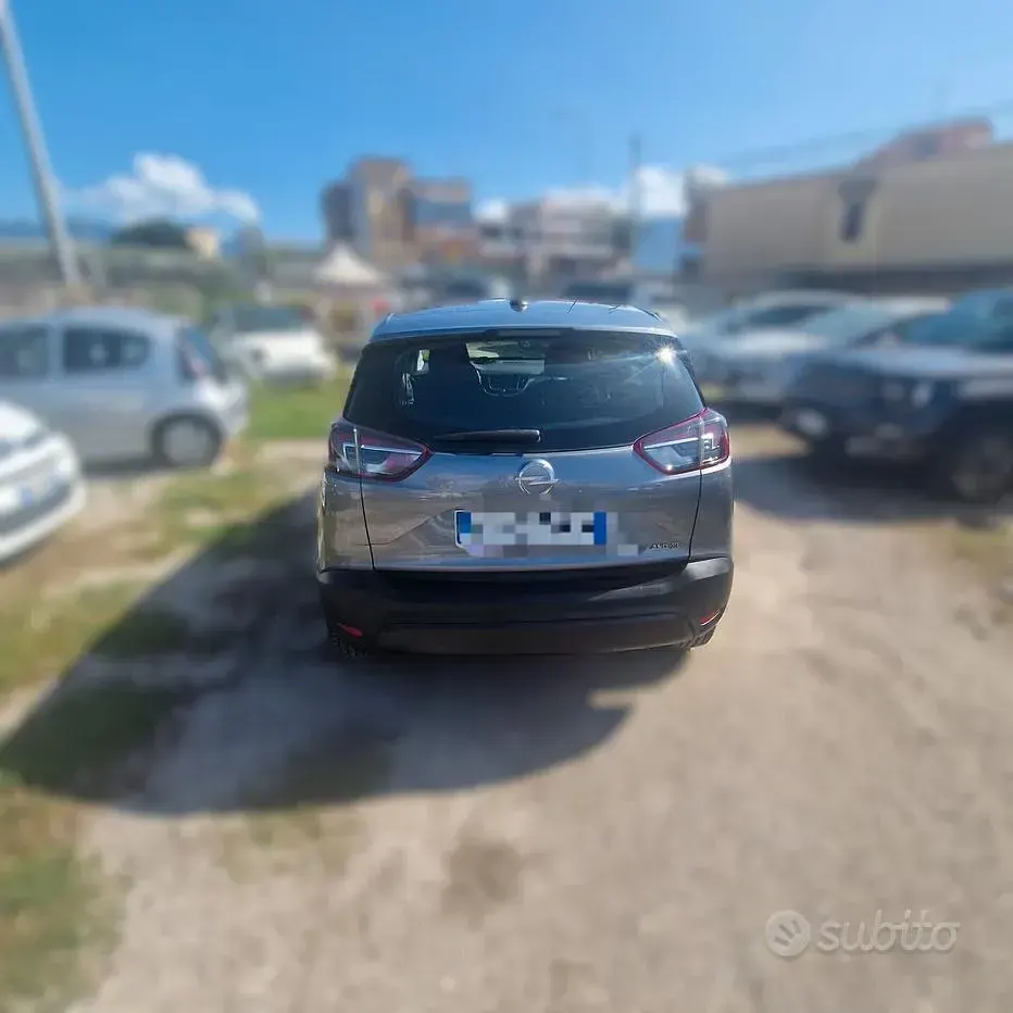 Usata Opel Crossland X Innovation 81 CV (59 kW) 2017 Grigio SUV