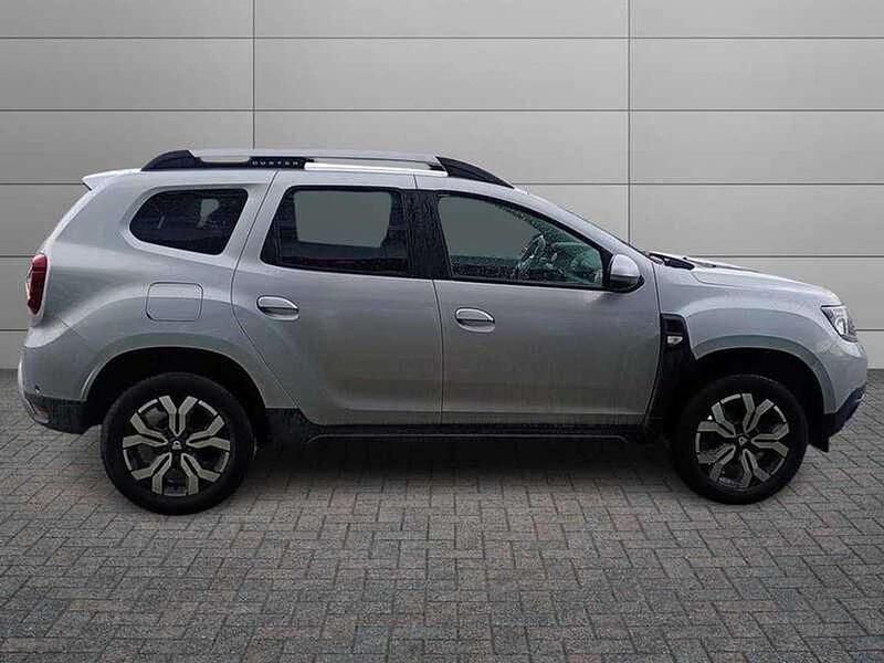 Usata Dacia Duster Prestige 91 CV (66 kW) 2022 Argento SUV
