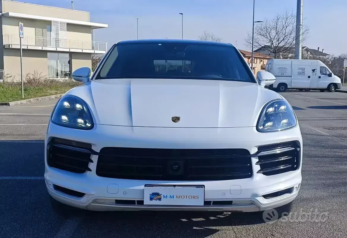 Usata Porsche Cayenne 340 CV (250 kW) 2020 Bianco SUV