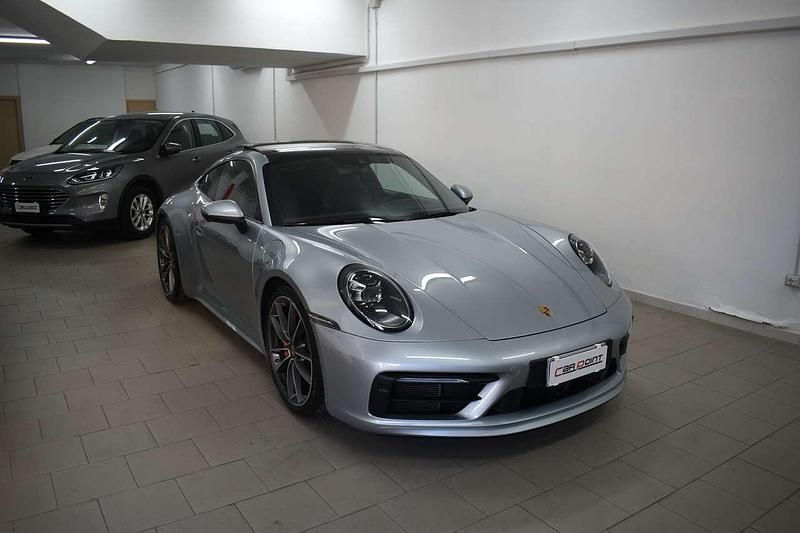 Usata Porsche 911 Carrera S 450 CV (330 kW) 2020 Argento Coupé