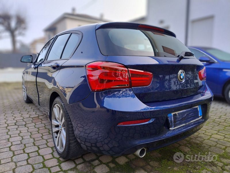 Usata BMW 118 Advantage 150 CV (110 kW) 2015 Blu/azzurro Utilitaria