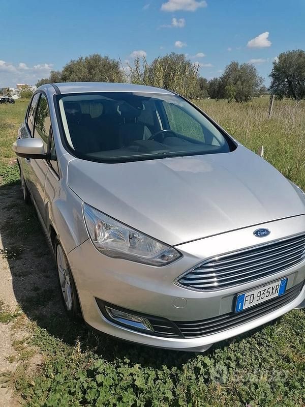 Usata Ford C-MAX 120 CV (88 kW) 2017 Monovolume