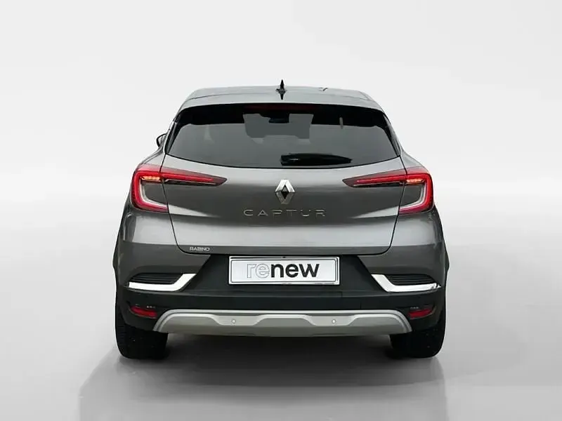 Usata Renault Captur Techno 140 CV (102 kW) 2023 Grigio SUV