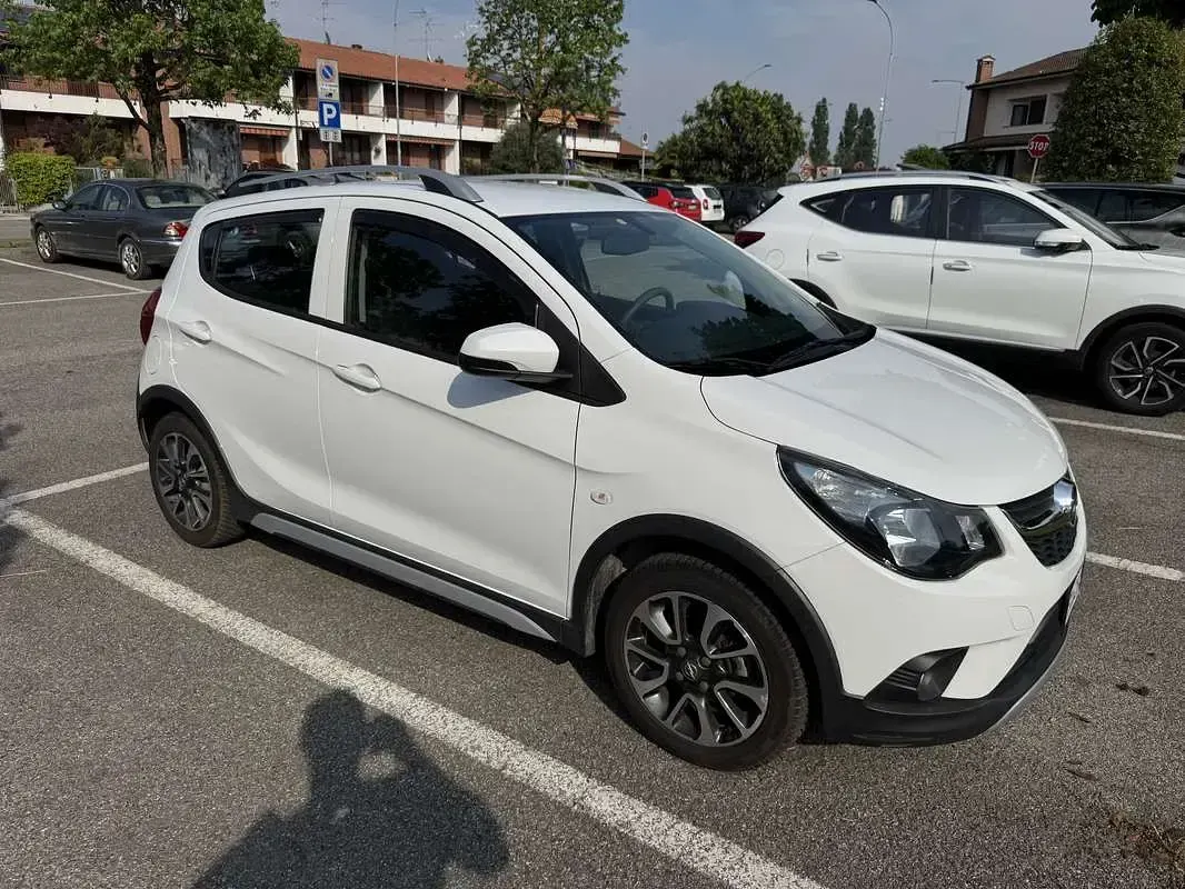 Usata Opel Karl Rocks S 75 CV (55 kW) 2019 Utilitaria