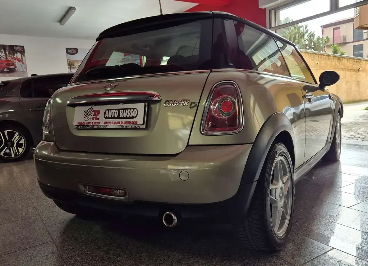Usata Mini Cooper D 109 CV (80 kW) 2011 Other Utilitaria