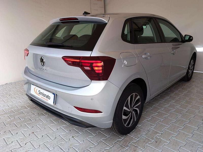 Usata VW Polo Life 95 CV (69 kW) 2025 Grigio Utilitaria