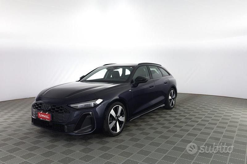 Usata Audi A5 Comfort 204 CV (150 kW) 2025 Blu Station wagon