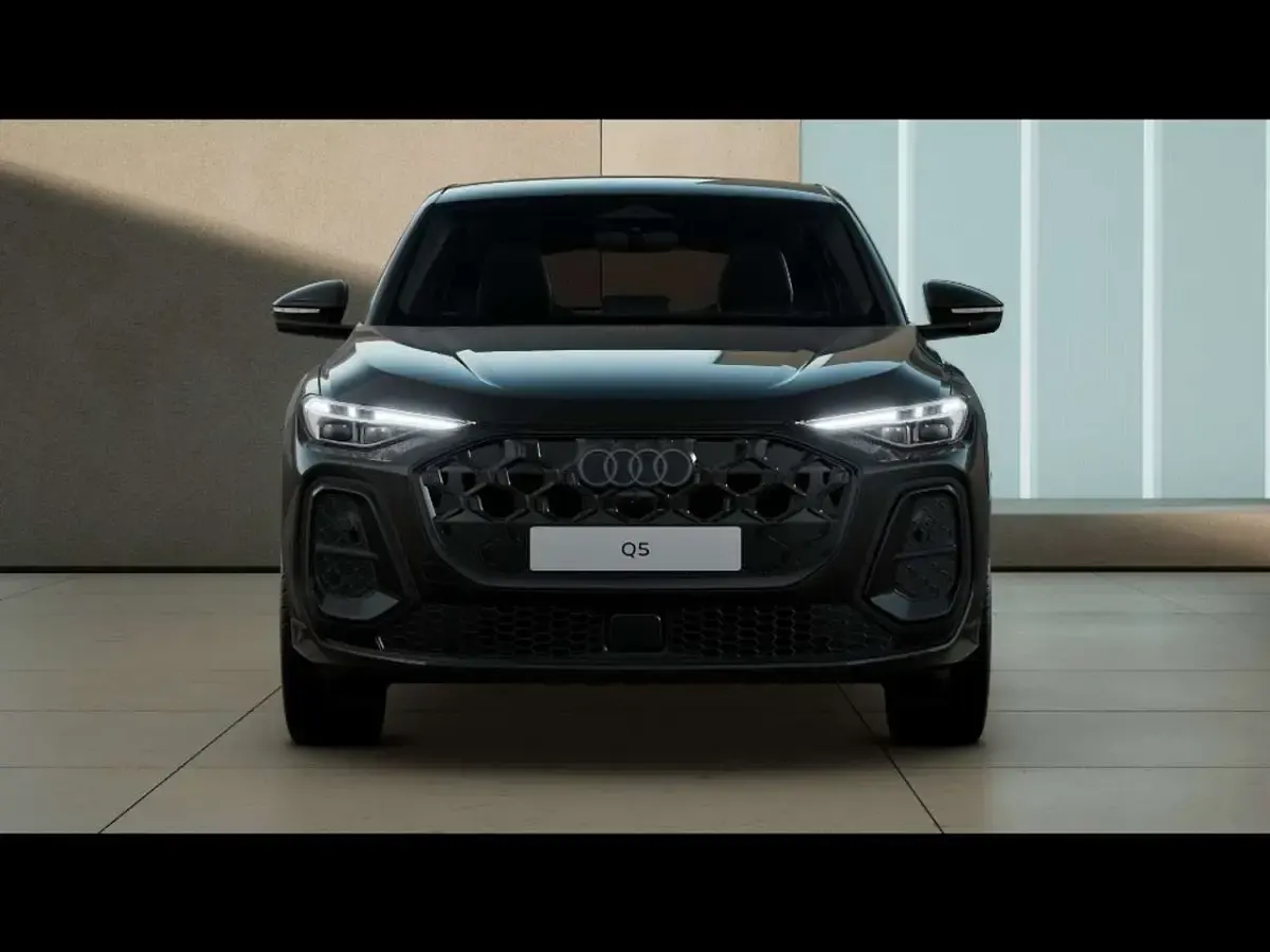Nuova Audi Q5 Sportback S-Line 204 CV (150 kW) 2025 Nero mito metallizzato SUV