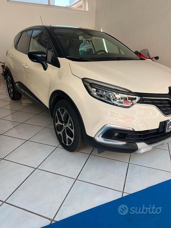 Usata Renault Captur 90 CV (66 kW) 2019 Bianco SUV
