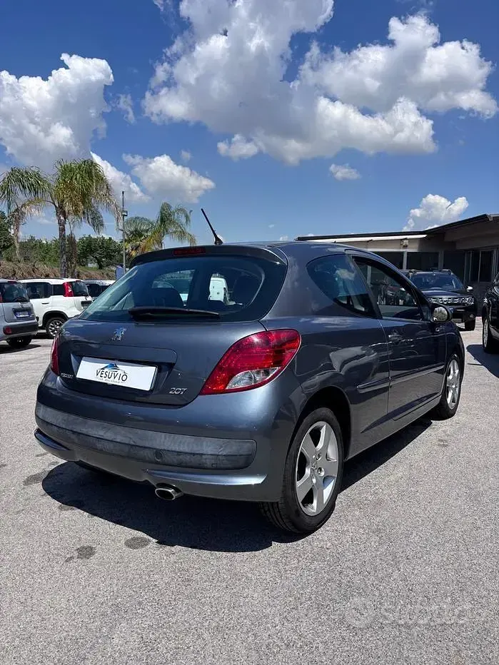 Usata Peugeot 207 Allure 92 CV (67 kW) 2011 Grigio Berlina