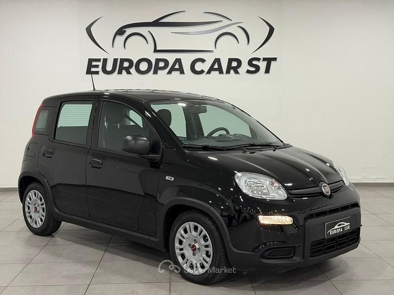 Usata Fiat Panda S 69 CV (50 kW) 2024 Nero Berlina
