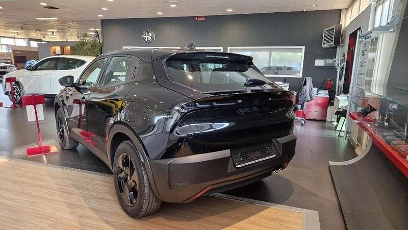 Nuova Alfa Romeo GT Junior 136 CV (100 kW) 2025 Nero Berlina