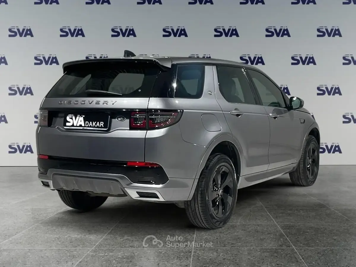 Usata Land Rover Discovery 5 R-Dynamic 150 CV (110 kW) 2020 Gray SUV