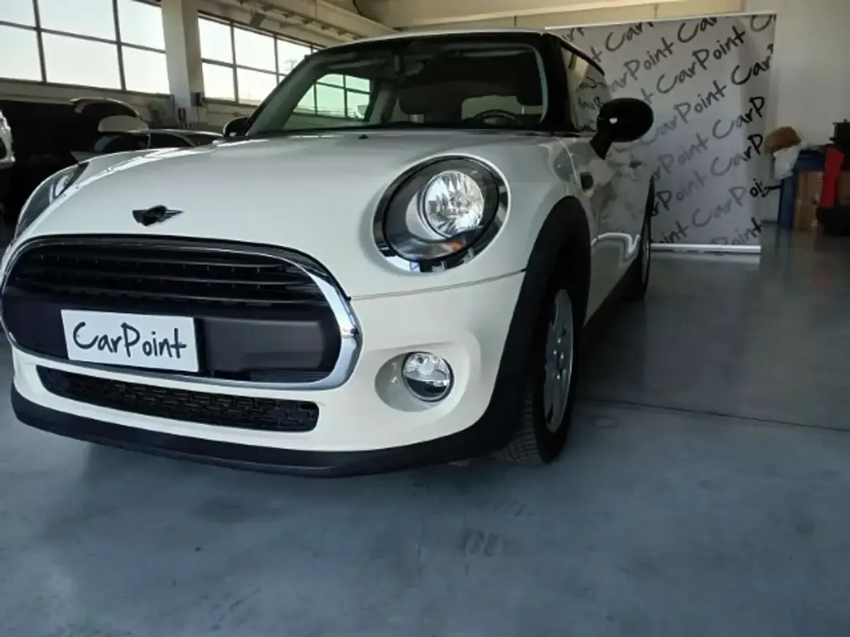 Usata Mini ONE 75 CV (55 kW) 2015 Beige Utilitaria