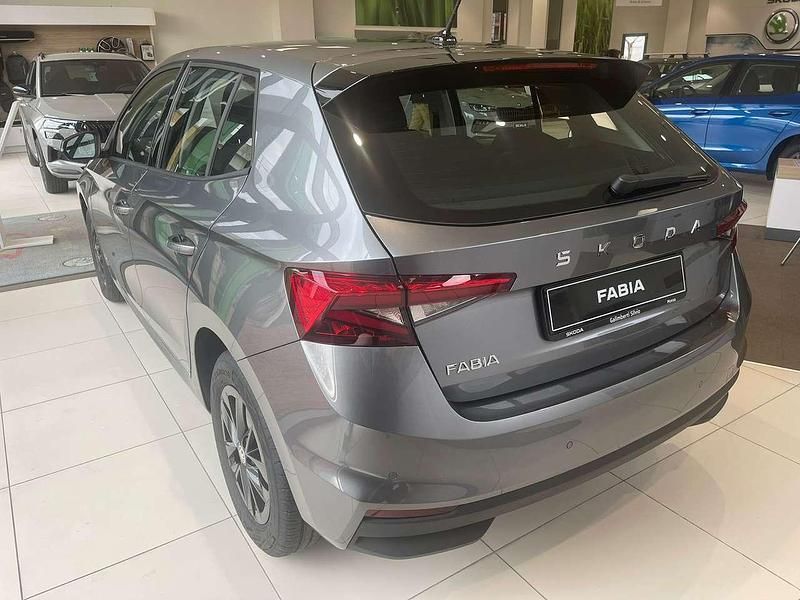 Nuova Skoda Fabia 80 CV (58 kW) 2026 Grigio grafite metallizzato Utilitaria