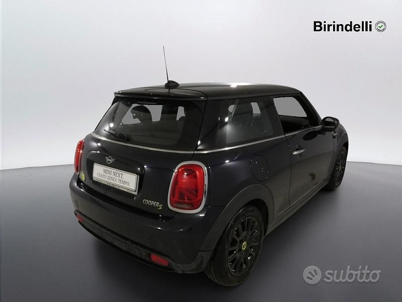 Usata Mini Cooper SE 75 kW (102 CV) 2021 Blu Utilitaria