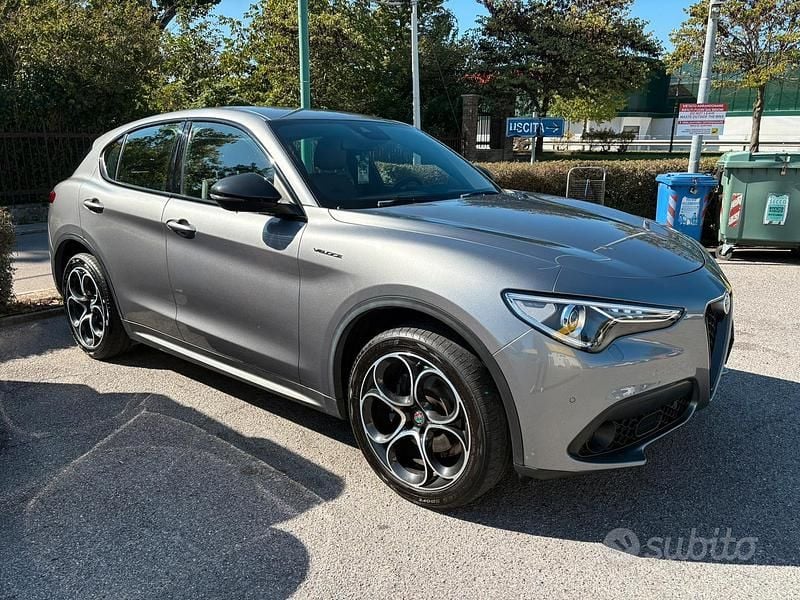 Usata Alfa Romeo Stelvio Veloce 210 CV (154 kW) 2019 Grigio SUV