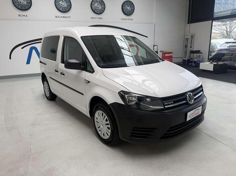 Usata VW Caddy 110 CV (80 kW) 2019 Bianco Monovolume