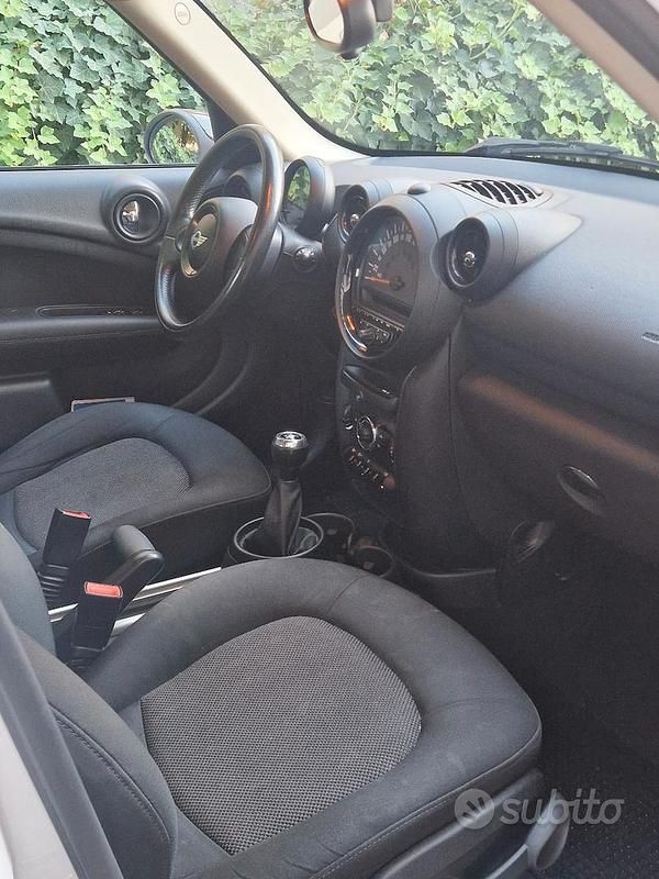 Usata Mini Countryman 122 CV (89 kW) 2016 Bianco SUV