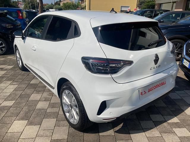 Nuova Renault Clio V Evolution 101 CV (74 kW) 2025 Bianco Berlina