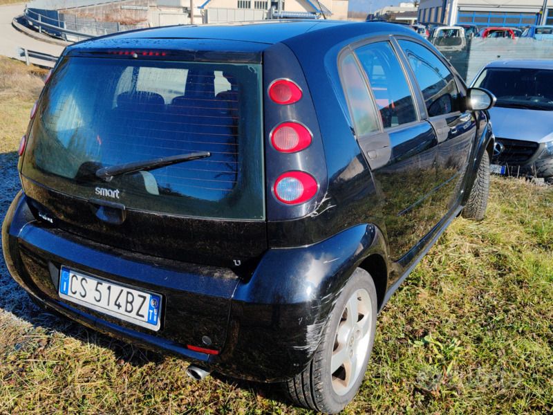 Usata Smart ForFour 2004 Nero Utilitaria