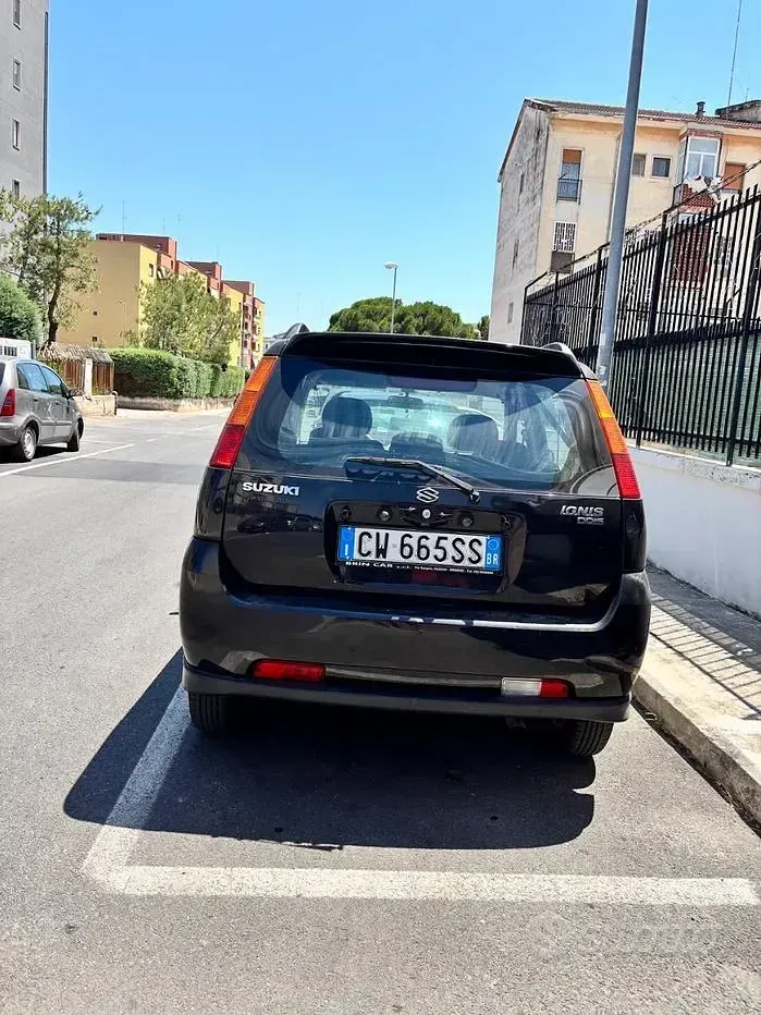 Usata Suzuki Ignis 69 CV (50 kW) 2005 Nero Utilitaria