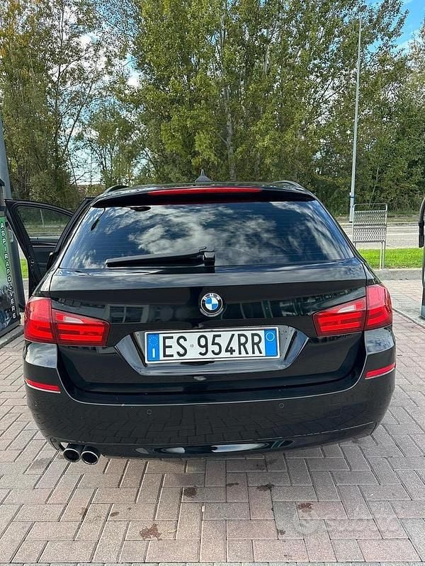 Usata BMW 525 218 CV (160 kW) 2012 Nero Station wagon