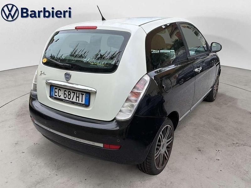 Usata Lancia Ypsilon 60 CV (44 kW) 2010 Other Utilitaria