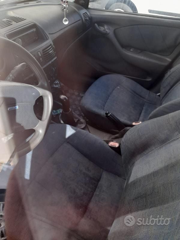 Usata Fiat Marea Weekend 110 CV (80 kW) 2002 Grigio Station wagon