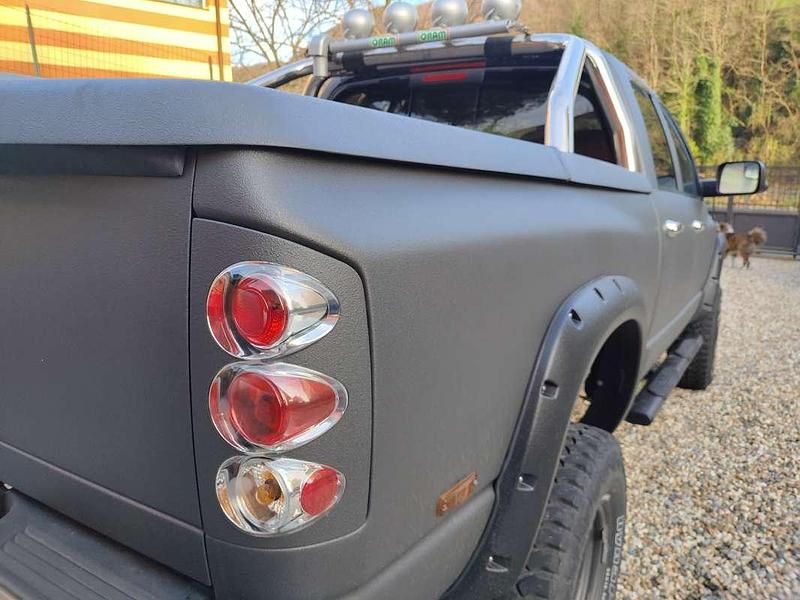 Usata Dodge Ram 275 CV (202 kW) 2005 Grigio Pick-up