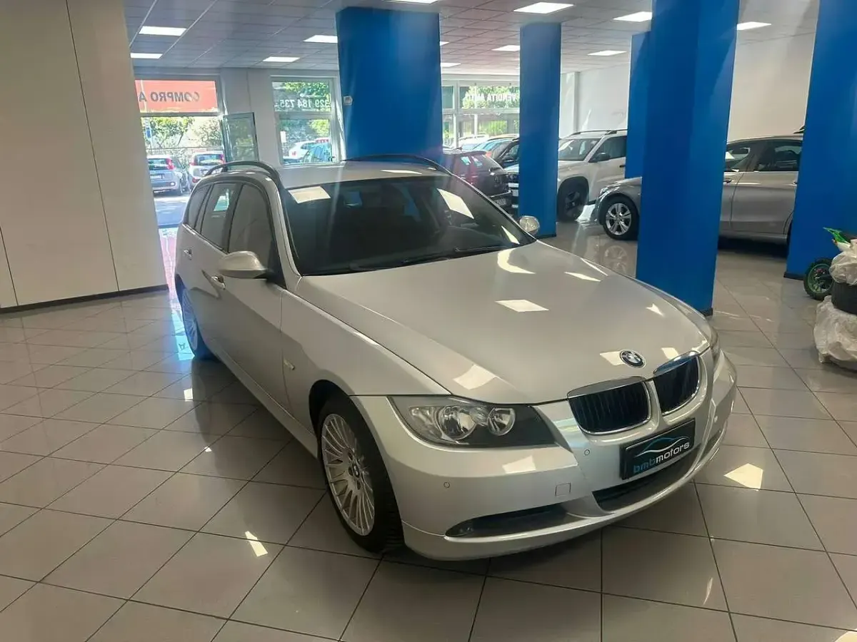 Usata BMW 320 177 CV (130 kW) 2010 Argento Station wagon