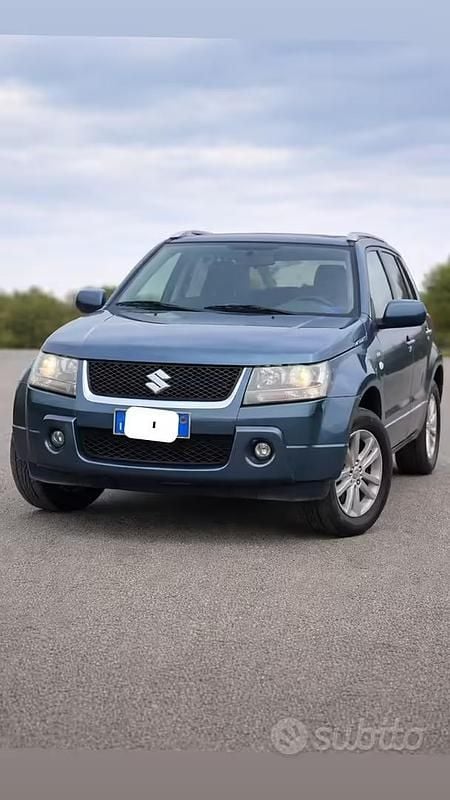 Usata Suzuki Grand Vitara 129 CV (94 kW) 2008 Grigio SUV