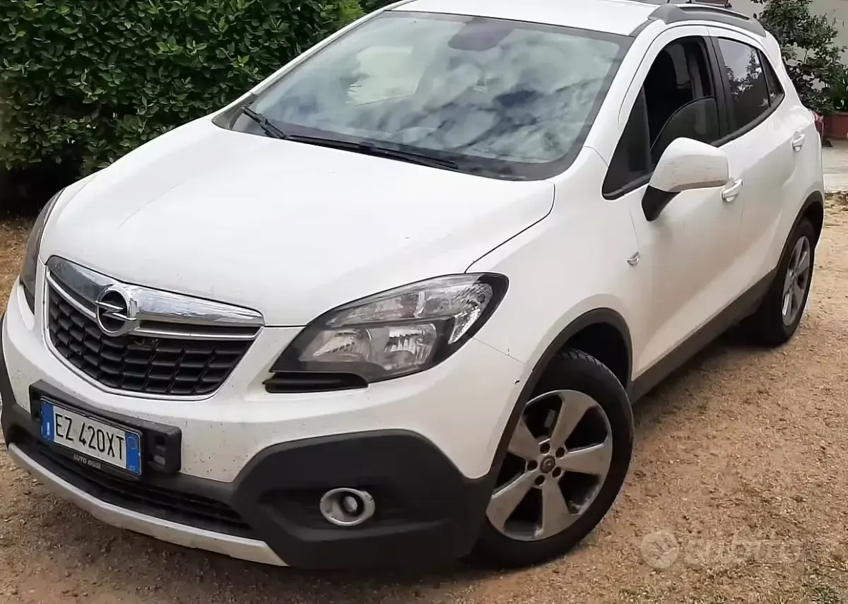 Usata Opel Mokka 136 CV (100 kW) 2015 Bianco SUV