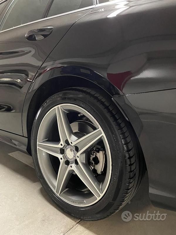 Usata Mercedes C250 Premium 204 CV (150 kW) 2015 Nero Station wagon