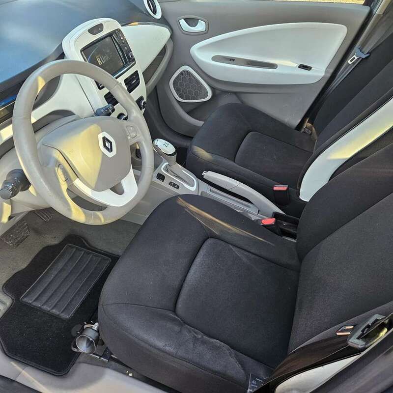 Usata Renault Zoe Life 42 kW (58 CV) 2016 Blu 175 Utilitaria