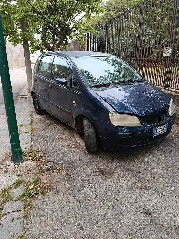 Usata Fiat Idea 90 CV (66 kW) 2006 Monovolume