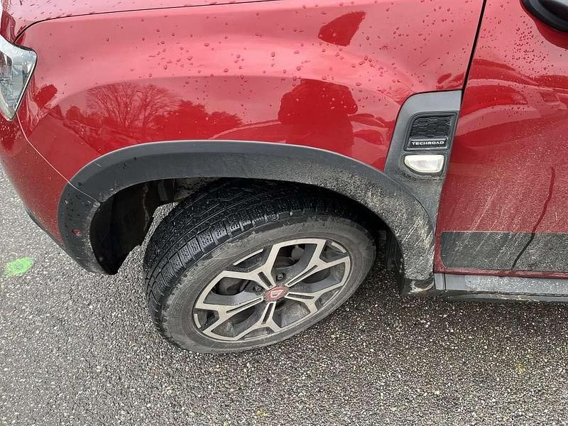 Usata Dacia Duster 114 CV (83 kW) 2019 Rosso SUV