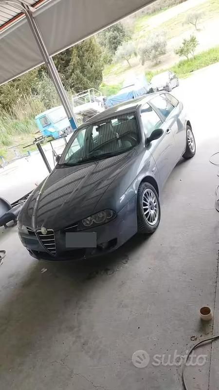 Usata Alfa Romeo 156 150 CV (110 kW) 2004 Station wagon