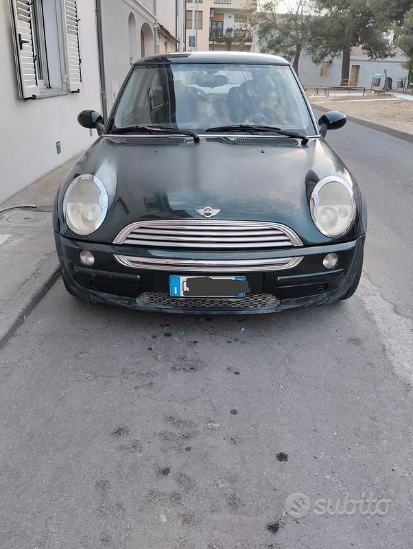 Verde Usata 2002 Mini Cooper Utilitaria | 2800 € (Buon prezzo) - Immagine 1/4