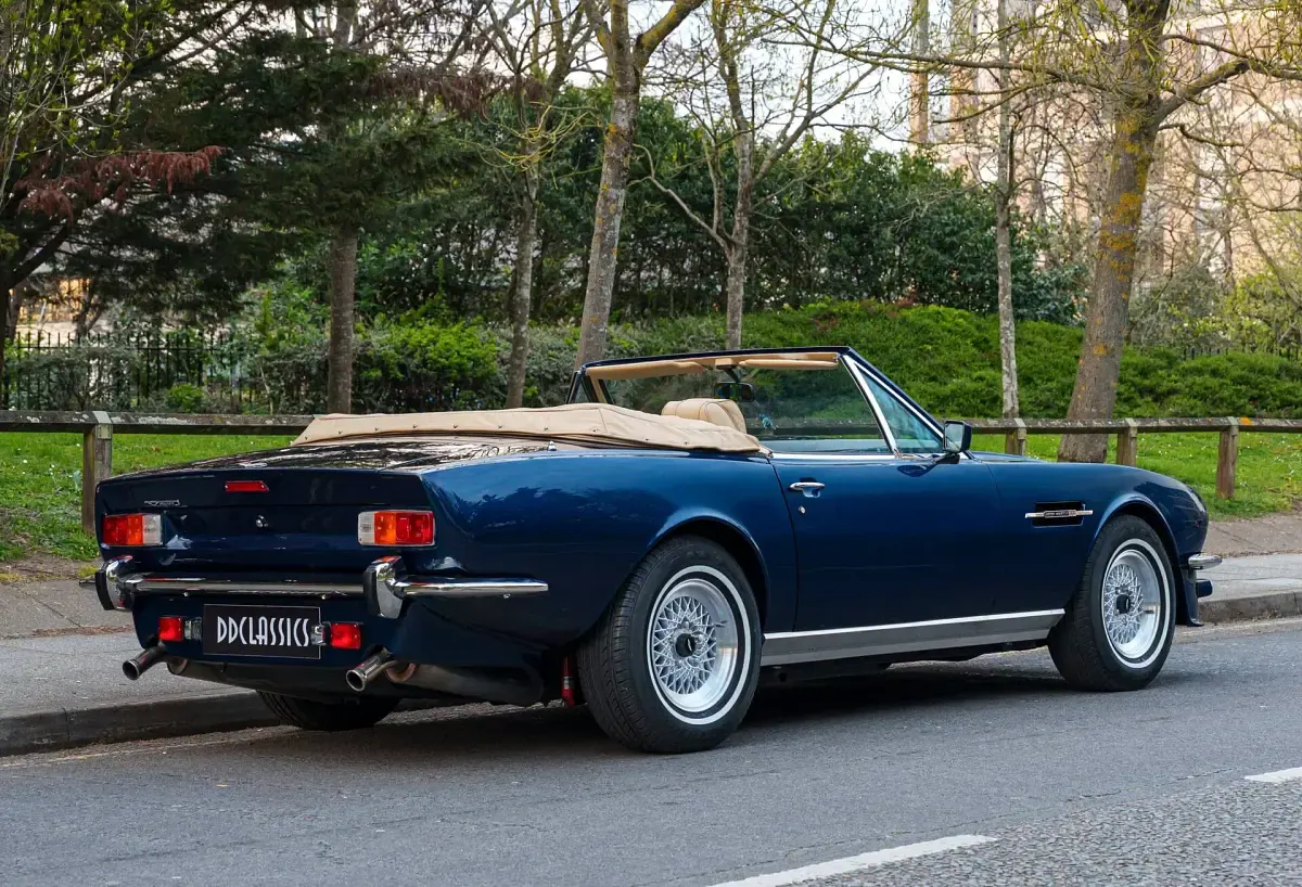 Usata Aston Martin V8 315 CV (231 kW) 1986 Blu Coupé