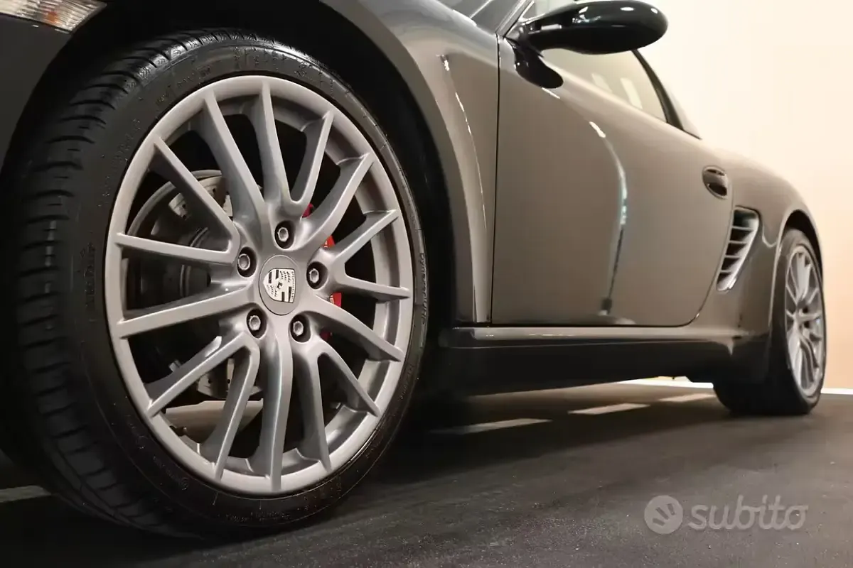 Usata Porsche Boxster 239 CV (175 kW) 2005 Nero Cabrio