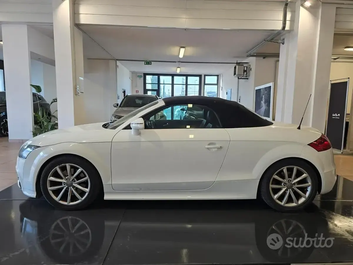 Usata Audi TT Roadster S-Line 170 CV (125 kW) 2012 Bianco Cabrio