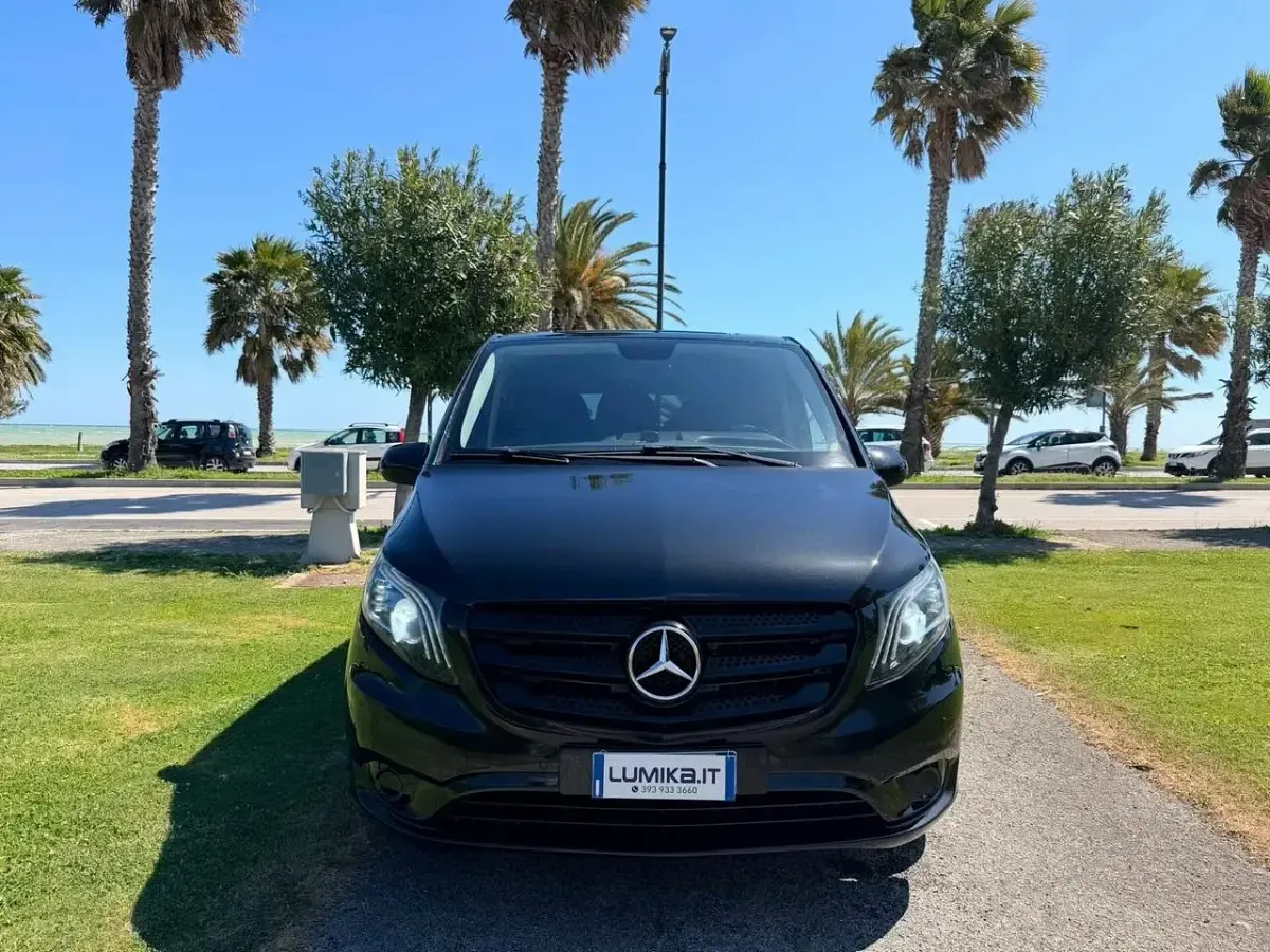Occasion Mercedes Vito 136 ch (100 kW) 2018 Noir Van