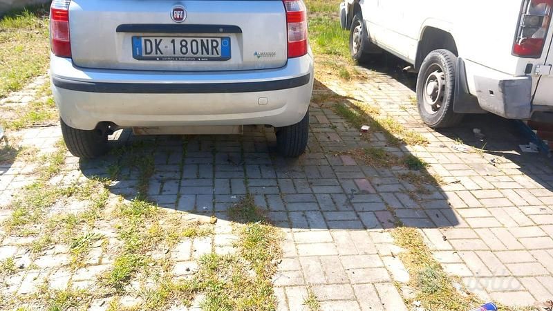 Usata Fiat Panda 77 CV (56 kW) 2007 Grigio Utilitaria