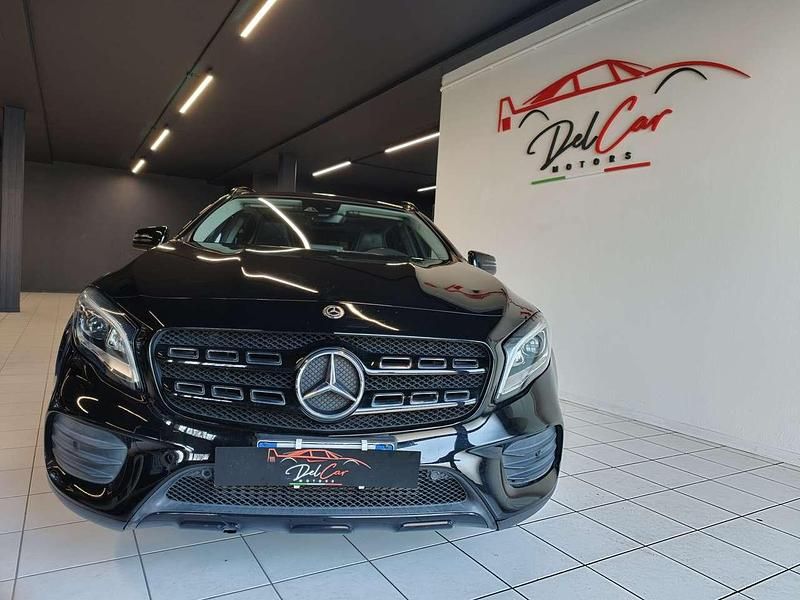 Usata Mercedes GLA200 Premium 136 CV (100 kW) 2019 Nero SUV