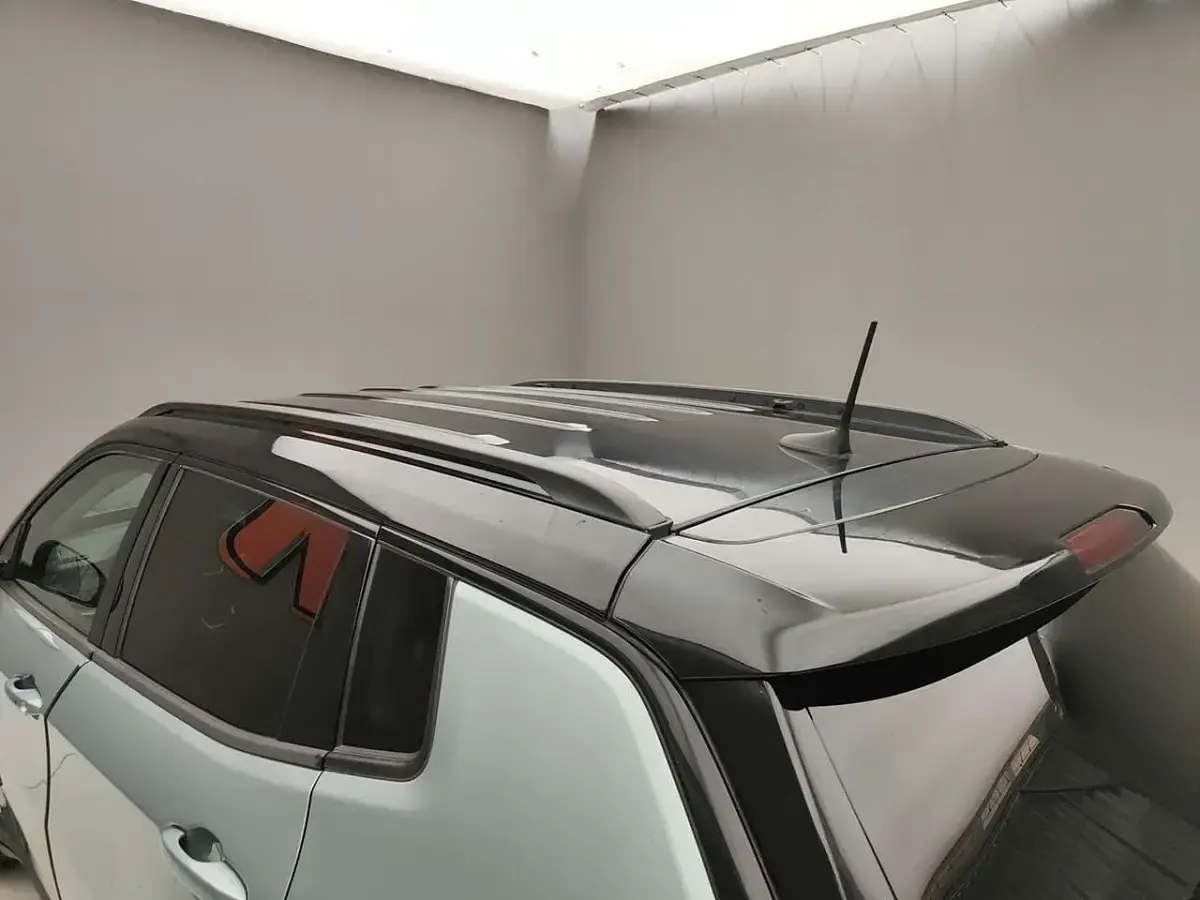 Usata Jeep Compass 180 CV (132 kW) 2022 Matter azue / tetto nero SUV