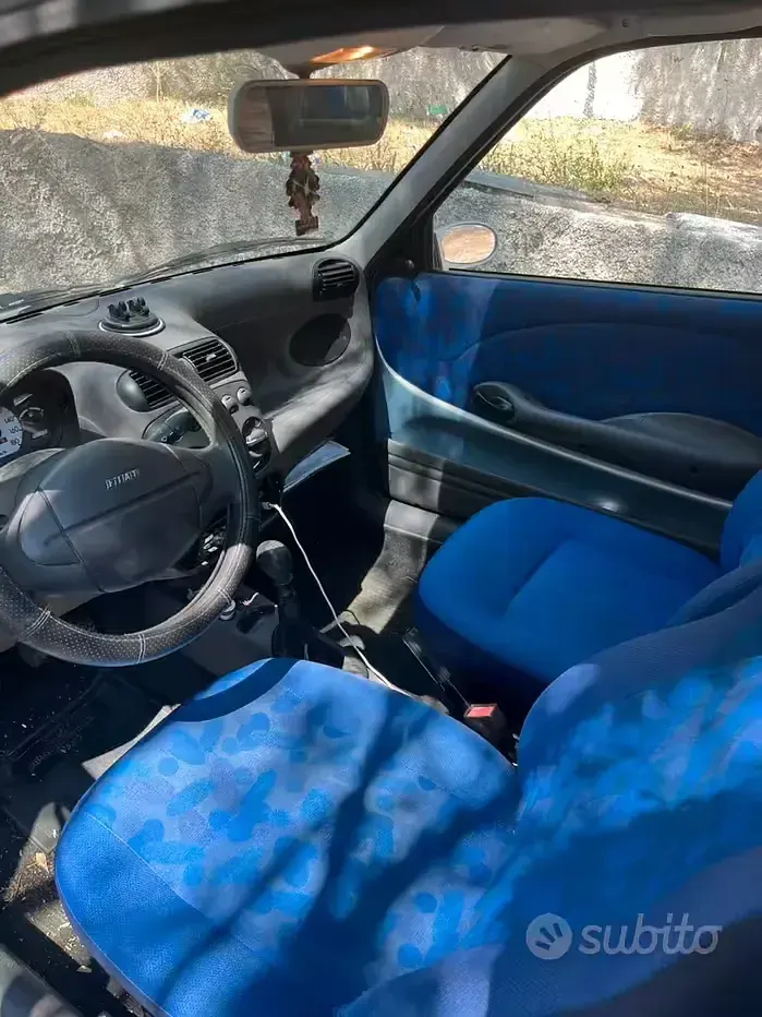 Usata Fiat 600 54 CV (39 kW) 2000 Bluazzurro Berlina